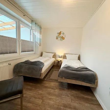 Mien Hus, 1 * Büsum