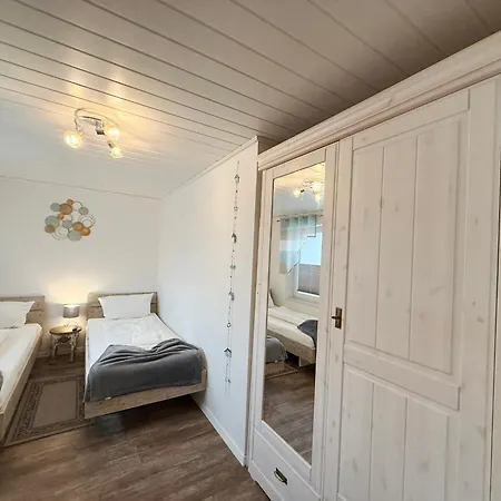 Mien Hus, 1 Appartement